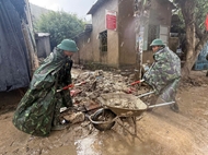 ខិតខំយកឈ្នះយ៉ាងឆាប់ៗលើគ្រោះទឹកជំនន់ដ៏កាចសាហាវជាប្រវត្តិសាស្រ្ត